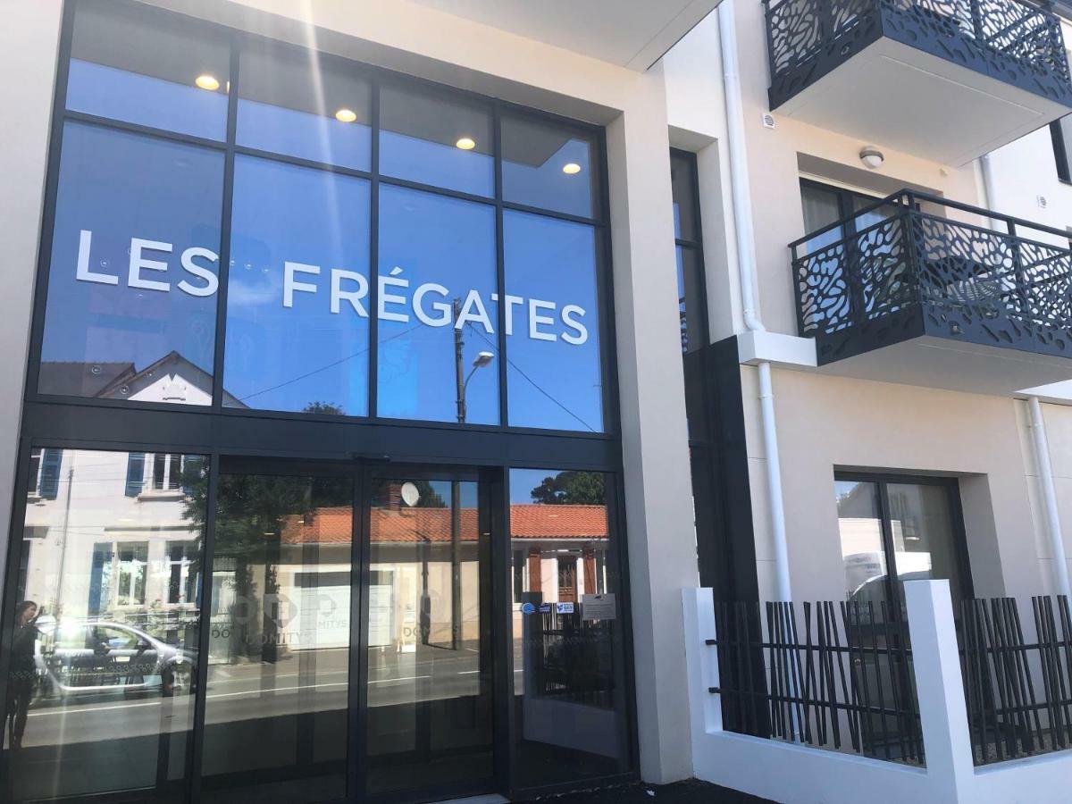 Aparthotel Domitys Les Fregates à Les Sables-dʼOlonne Extérieur photo